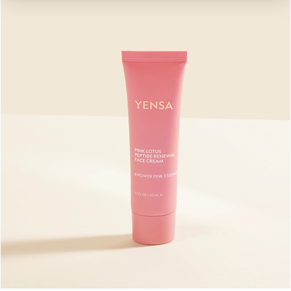 Yensa pink lotus peptide renewal face cream